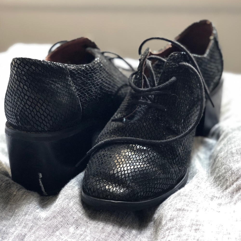 Jeffrey Campbell